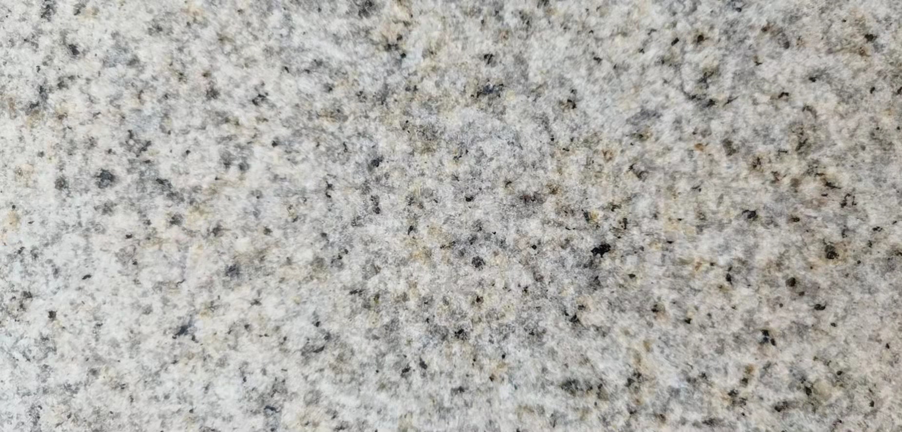 白锈石